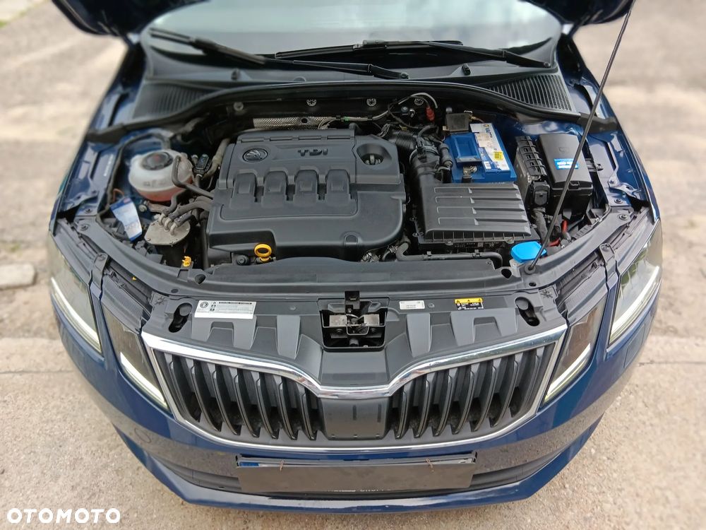 Skoda Octavia 2.0 TDI DSG Clever - 7