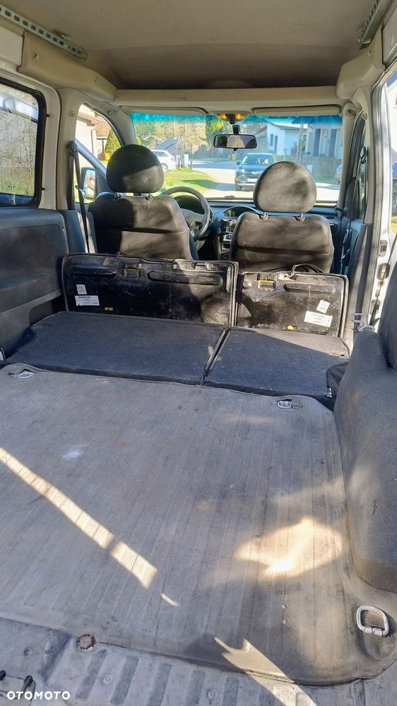 Opel Combo Tour Essentia - 22