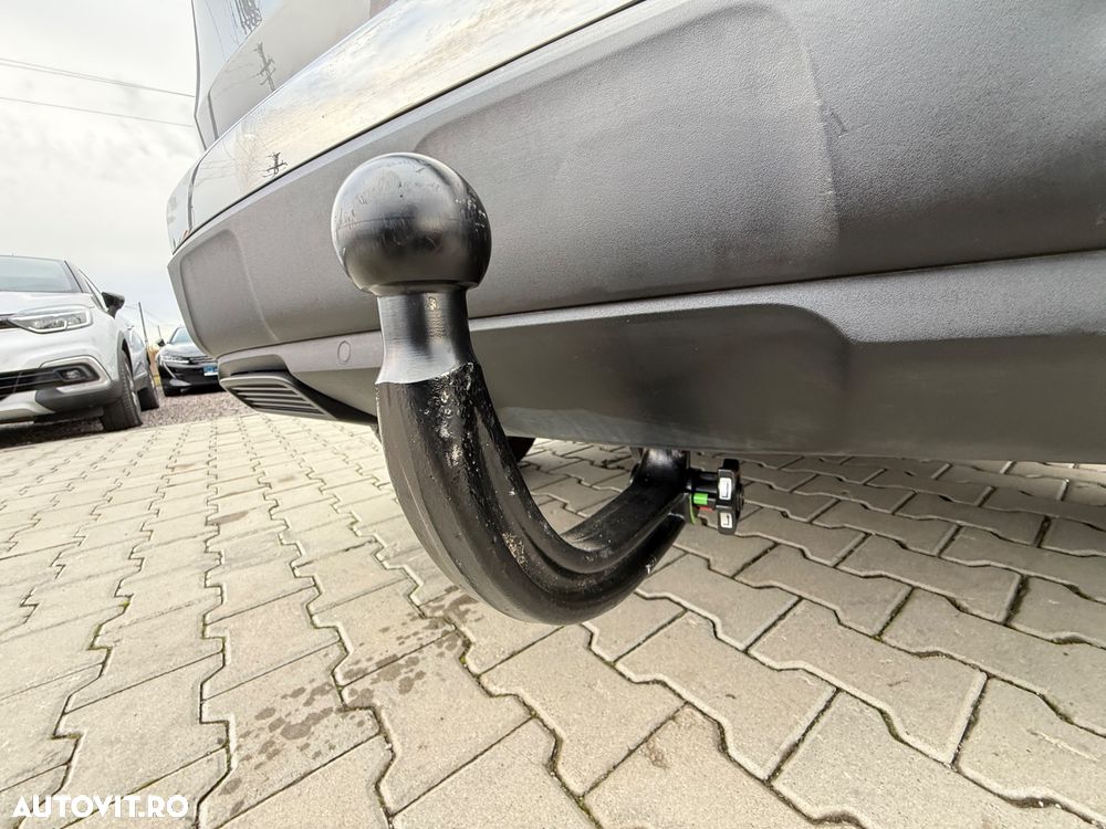 Peugeot 3008 1.2 PureTech 130 EAT8 Allure Pack - 23