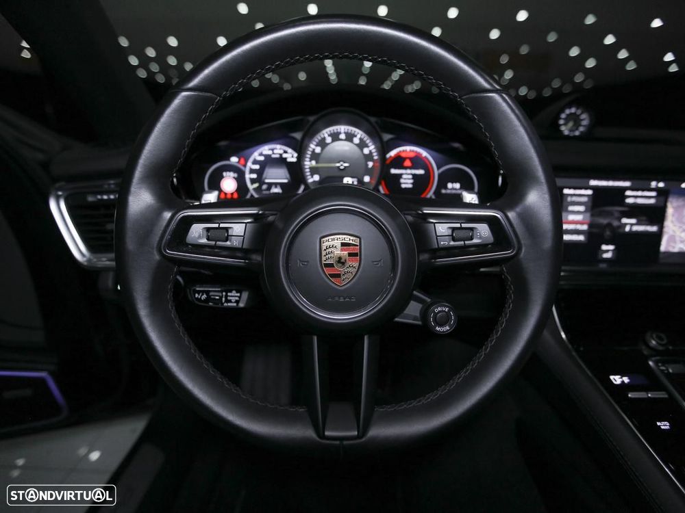 Porsche Panamera Sport Turismo 4S E-Hybrid - 24