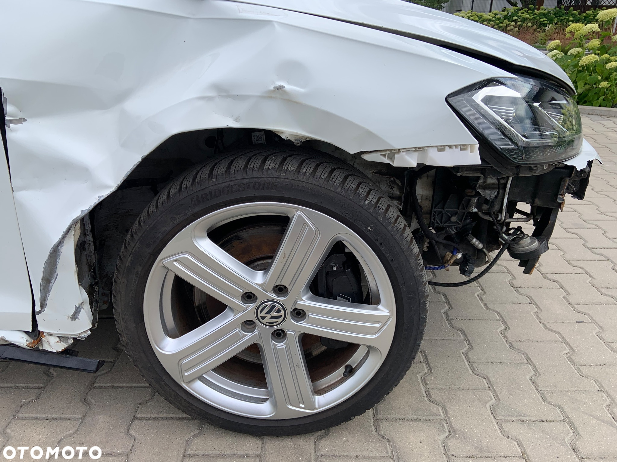 Volkswagen Golf R 2.0 TSI OPF 4Motion DSG - 17
