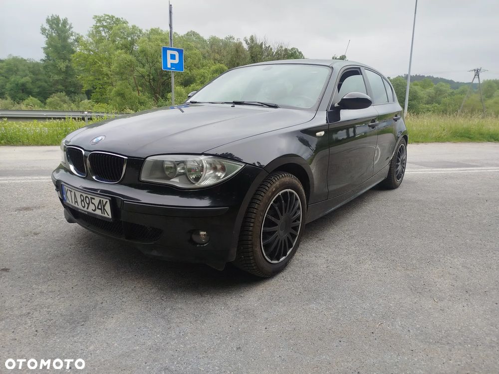 BMW Seria 1 118i - 3