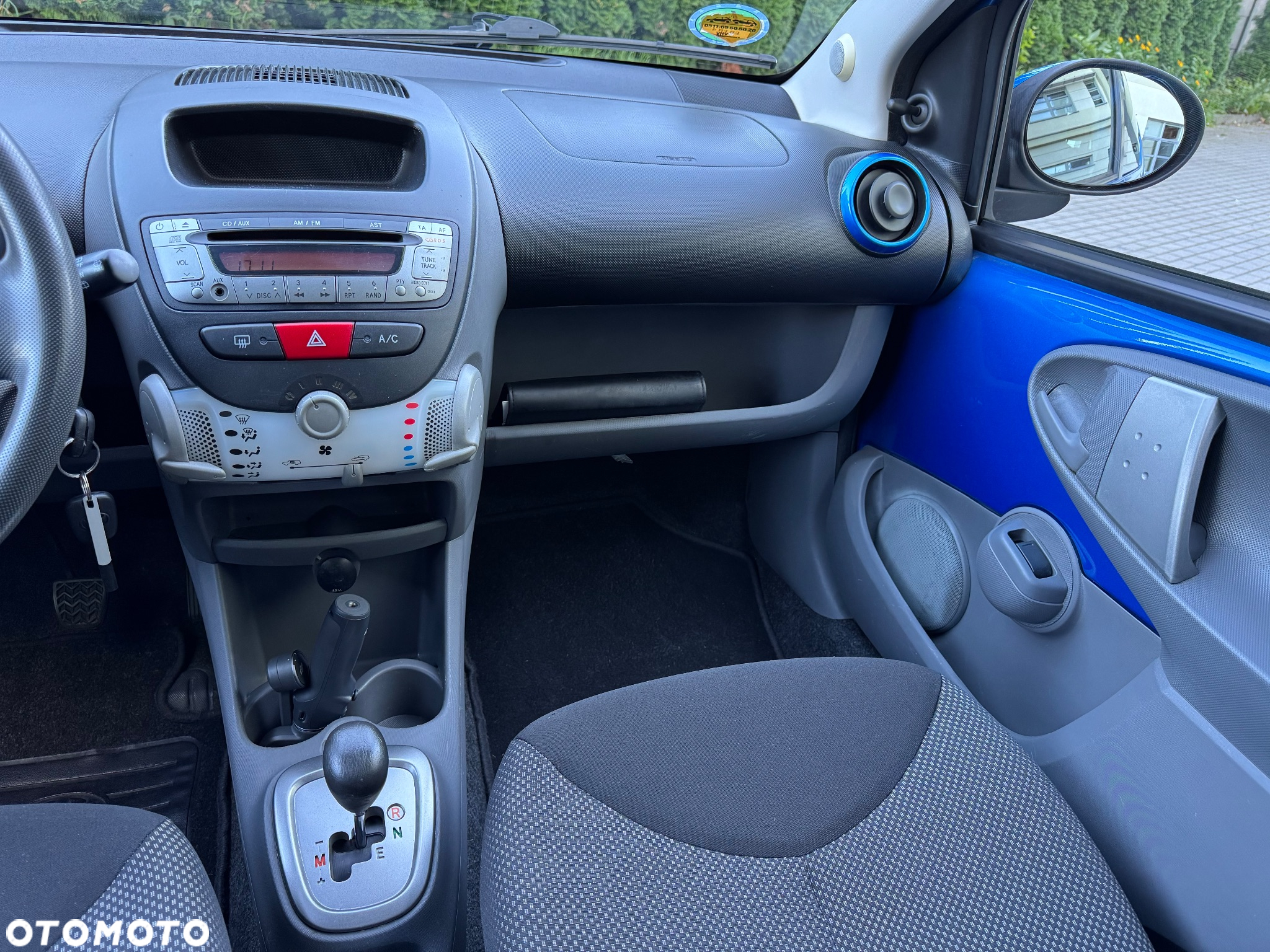 Toyota Aygo 1.0 VVT-i Sol MM - 27