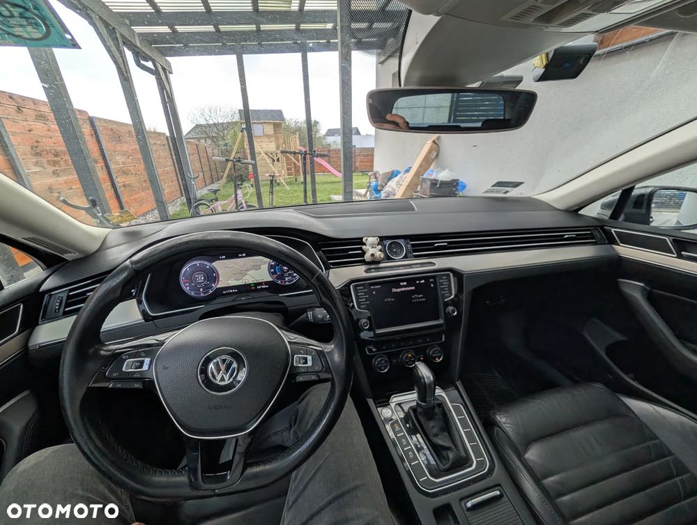 Volkswagen Passat 2.0 TDI BMT Highline DSG - 17