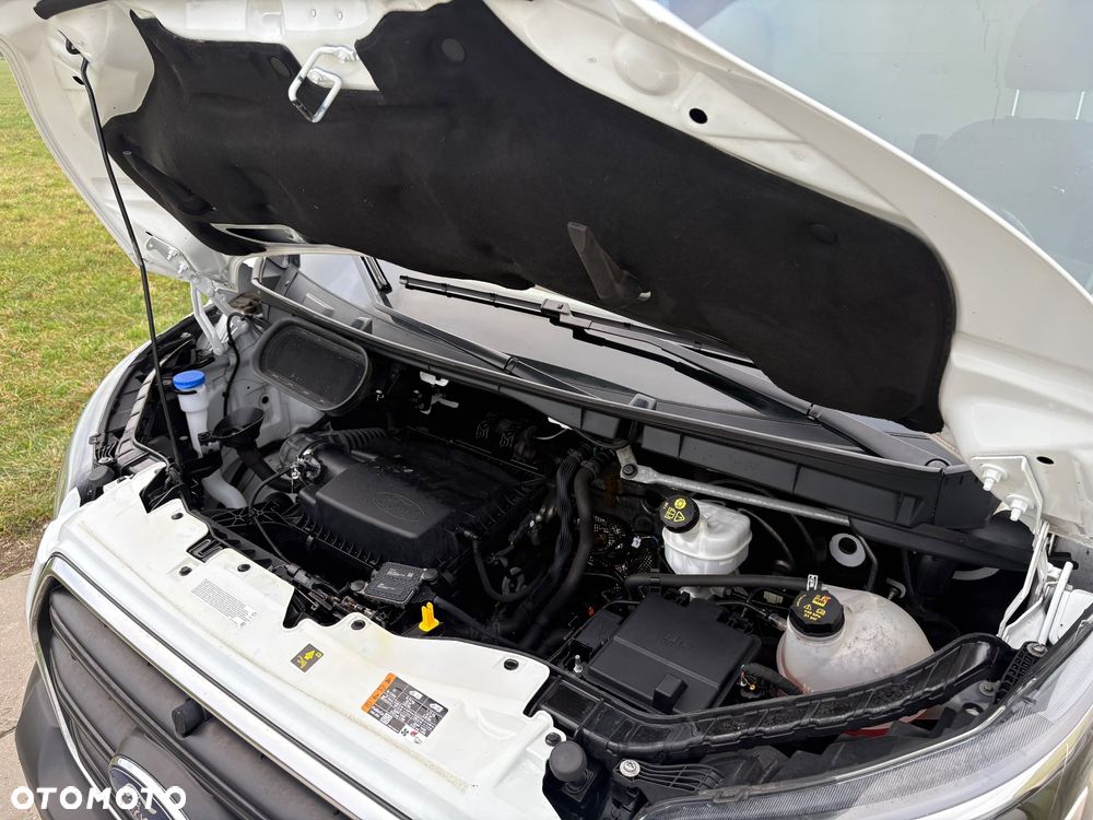 Ford Transit - 26