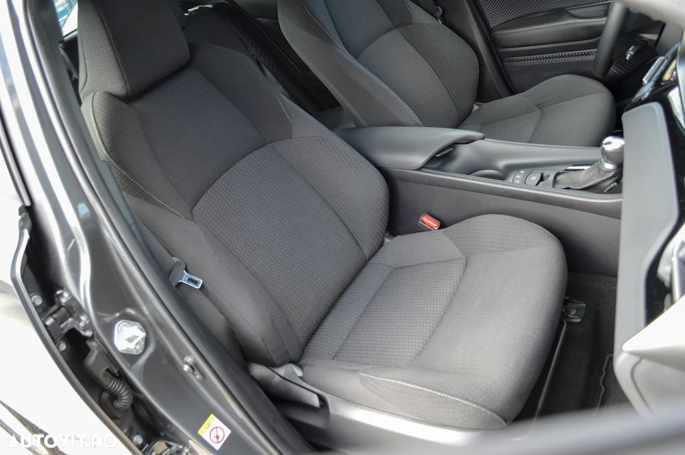 Toyota C-HR Business-Edition - 29