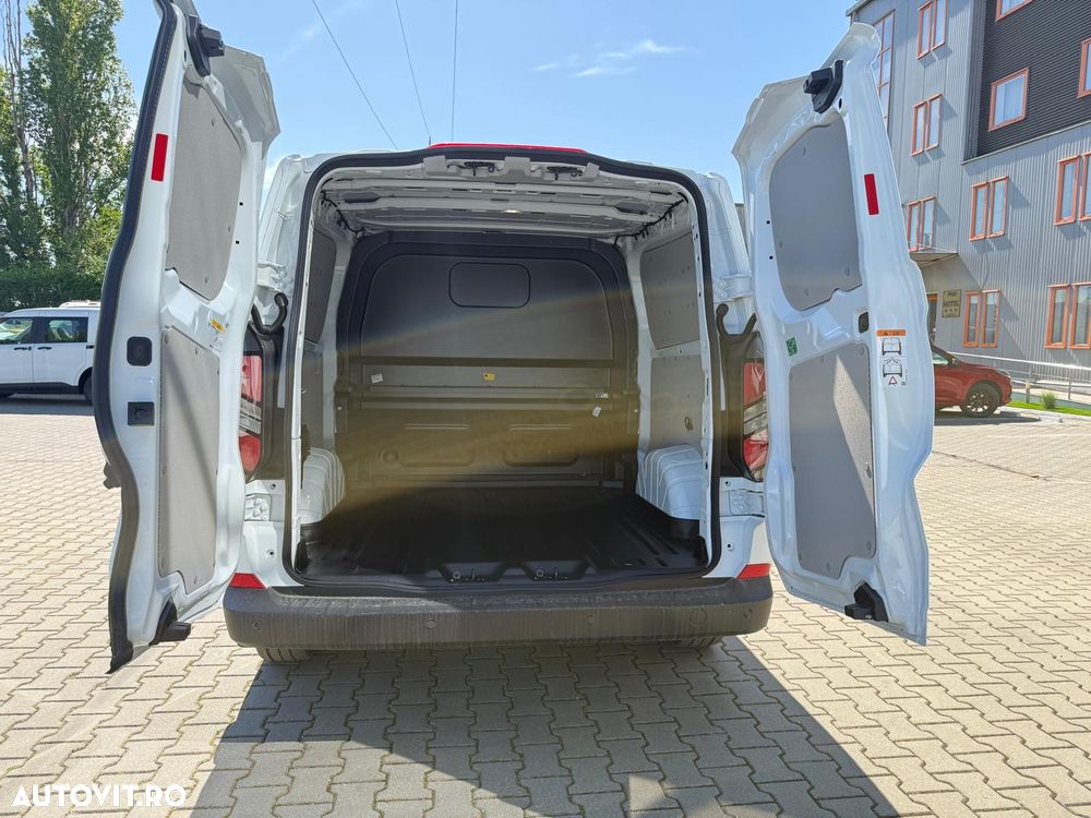 Ford TRANSIT CUSTOM DCIV -6 LOCURI - 3