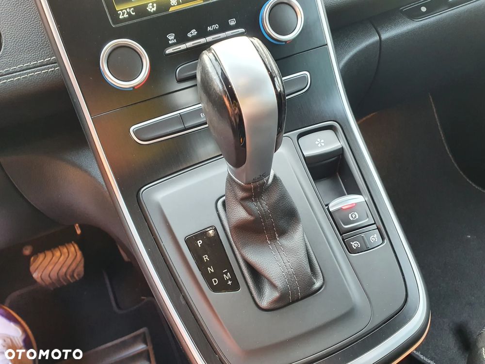 Renault Grand Scenic dCi 110 EDC Bose Edition - 21