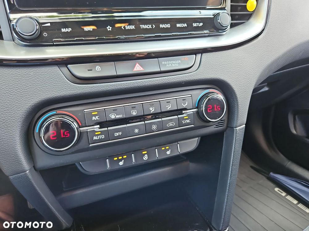 Kia Ceed 1.5 T-GDI Tribute - 24