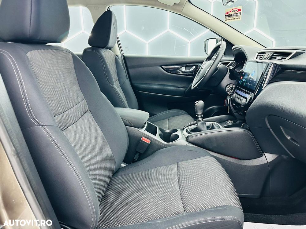 Nissan Qashqai 1.5 DCI N-Connecta - 18