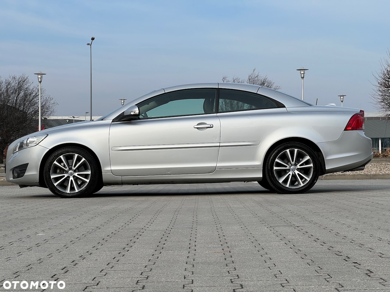 Volvo C70 D4 Summum - 2