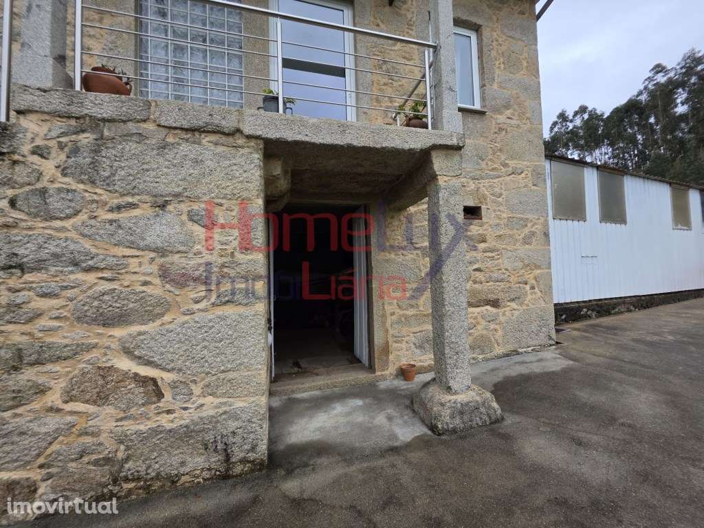 Moradia com terreno para venda em Sever do Vouga - Grande imagem: 3/37