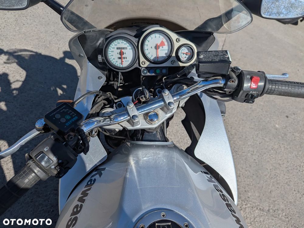Kawasaki ZR - 5