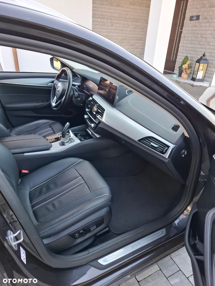 BMW Seria 5 520d - 9