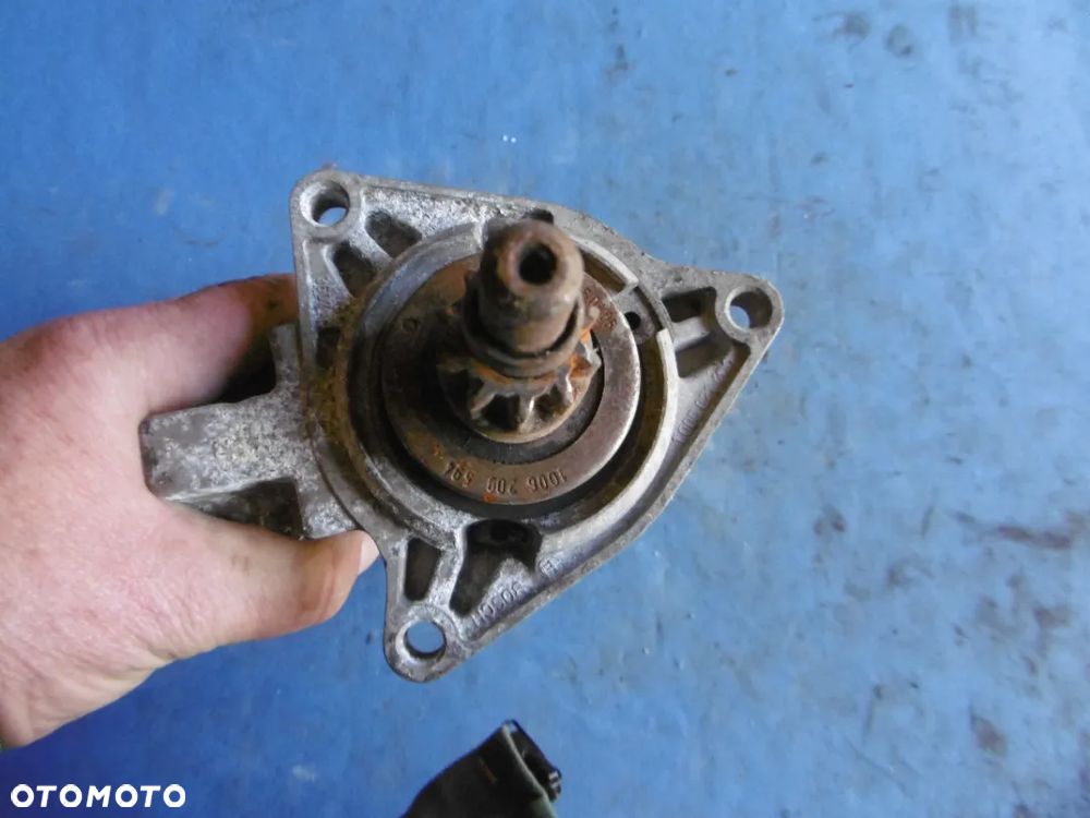 ROZRUSZNIK VW T4 2.4 1.9 D - 3