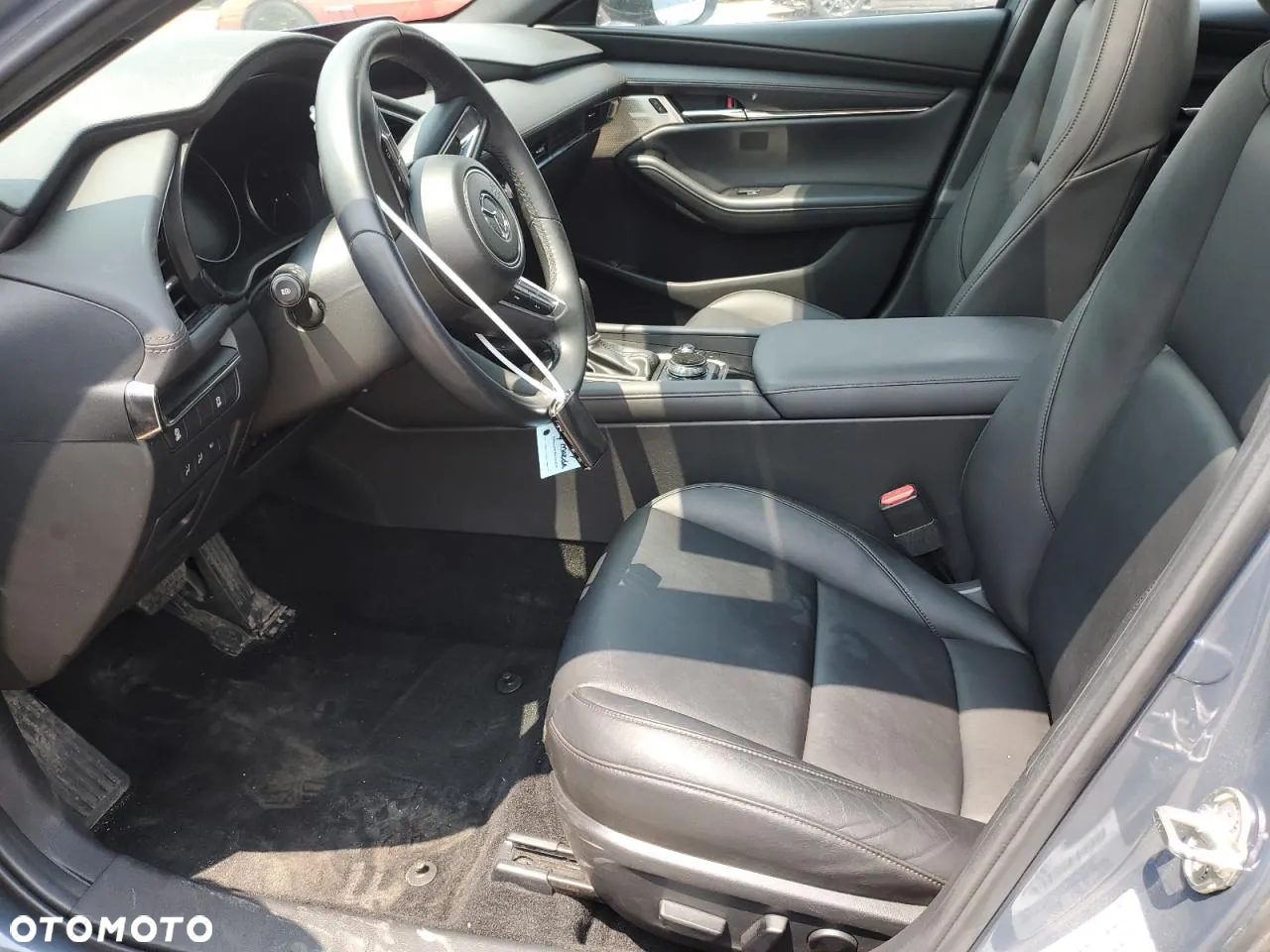 Mazda 3 - 7