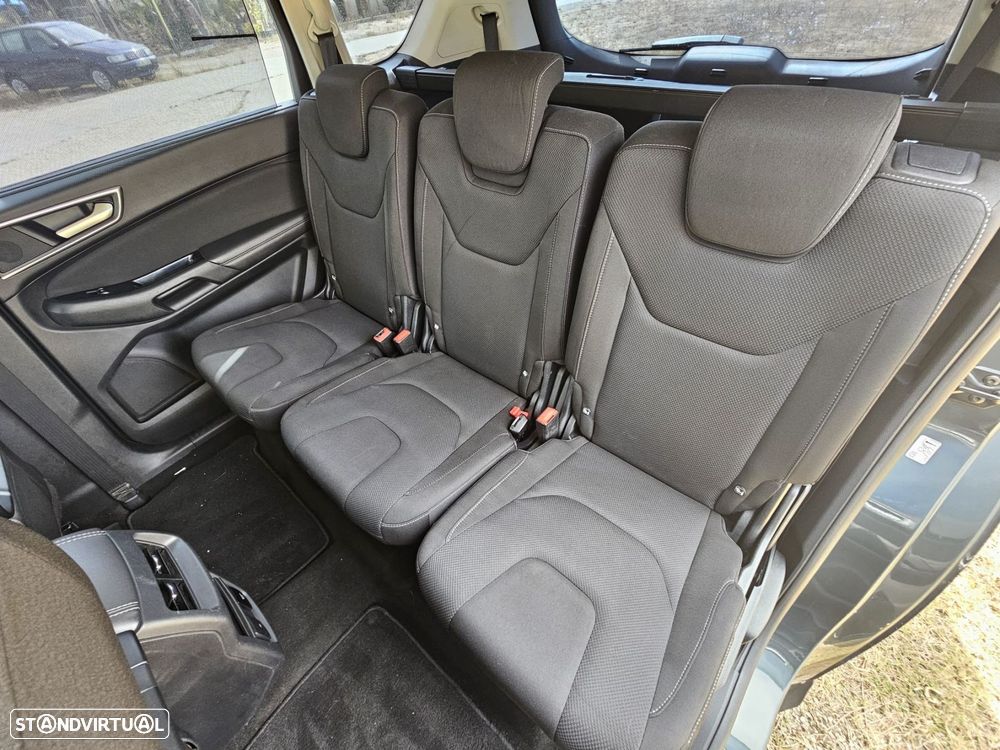 Ford S-Max 2.0 TDCi Titanium - 23