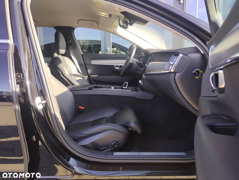 Volvo S90 T4 Momentum Pro - 15