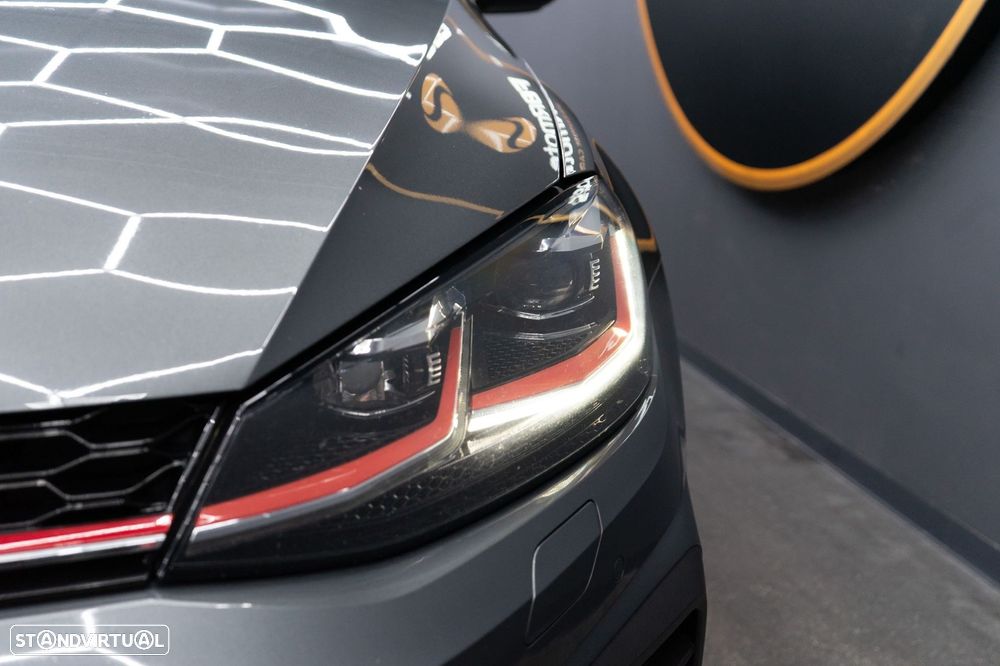 VW Golf GTI (BlueMotion ) DSG - 18