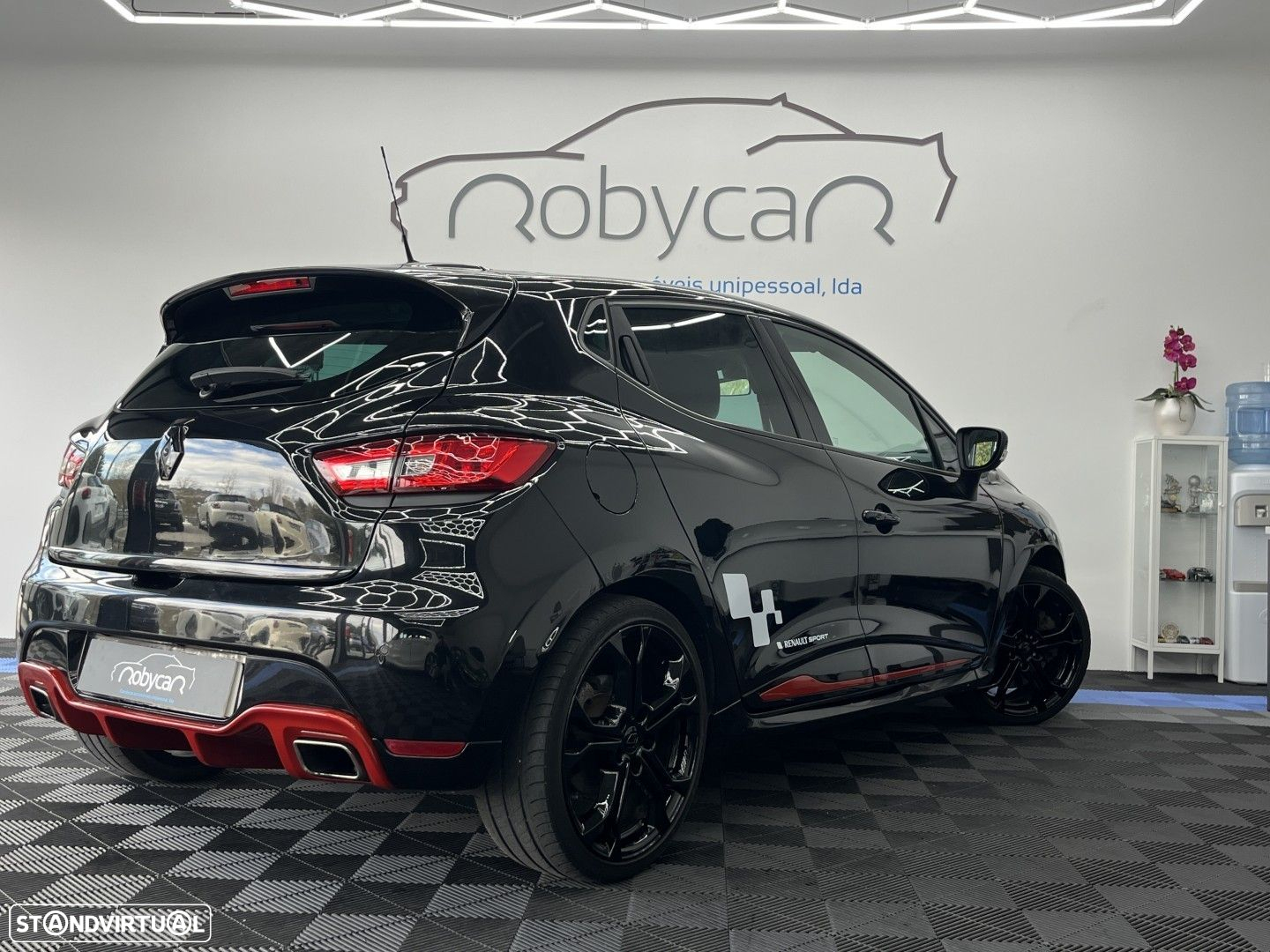 Renault Clio 1.6 T RS EDC - 6