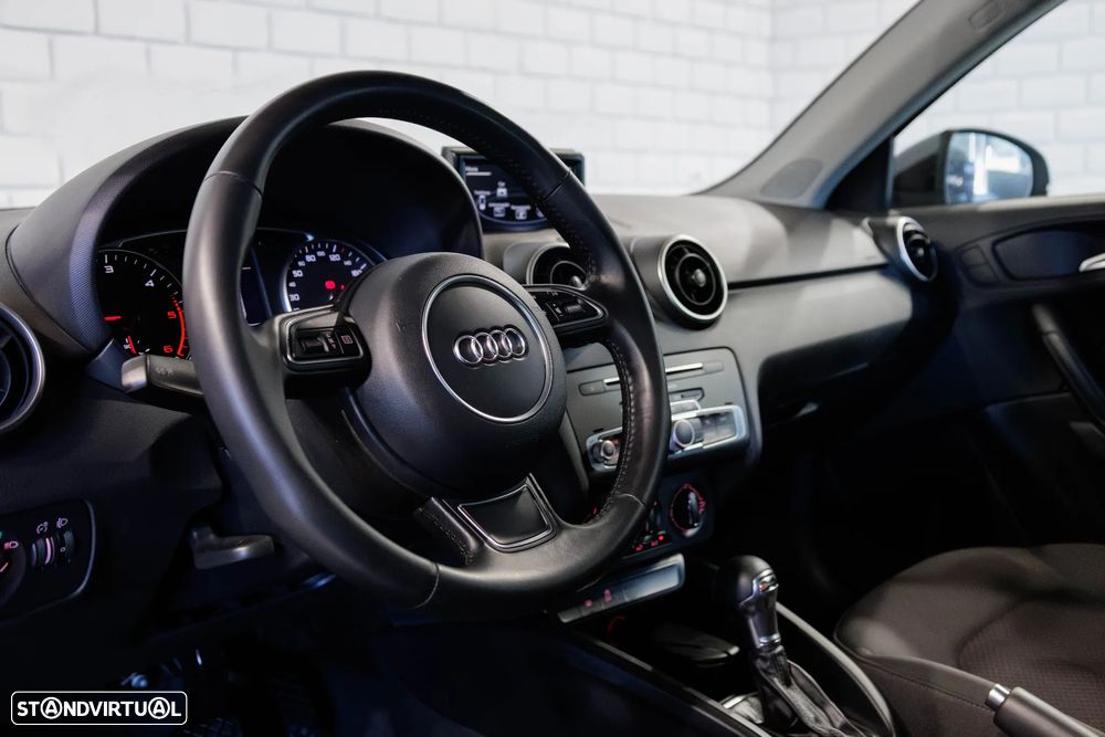 Audi A1 Sportback 1.4 TDI S tronic - 19