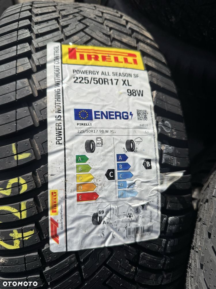 Nowe opony wielosezonowe 225/50/17 Pirelli 2 sztuki 2025r - 4