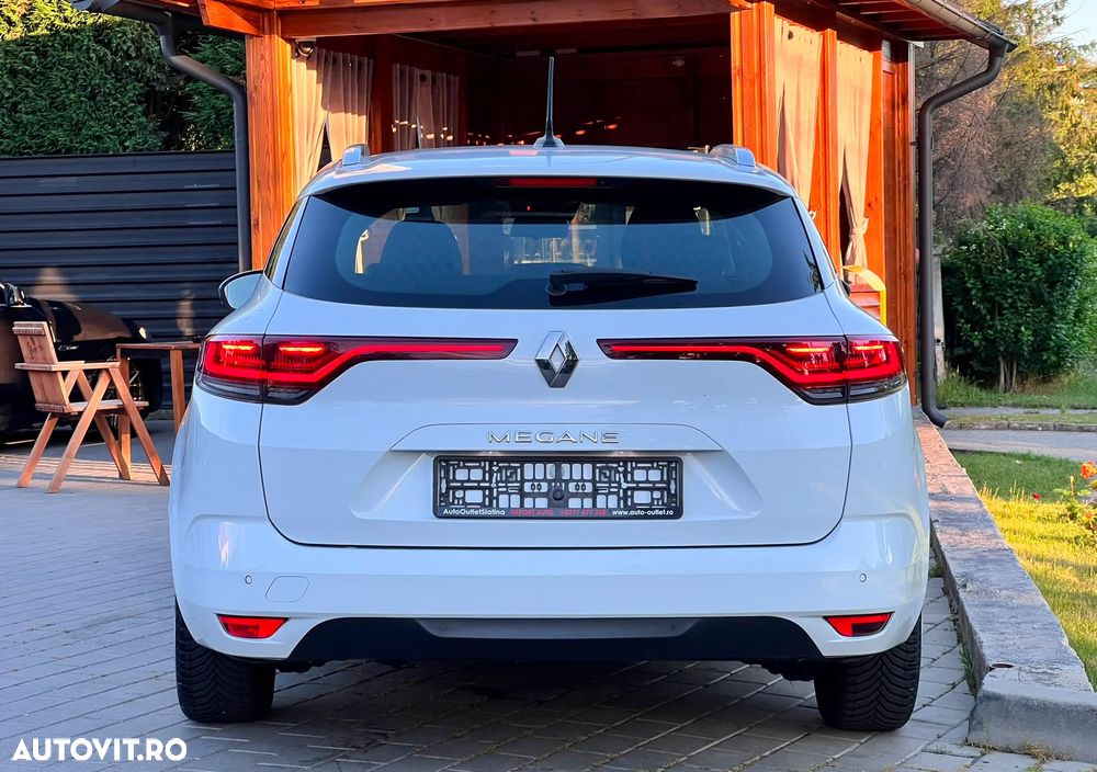 RENAULT Megane 2021 — imagine 4