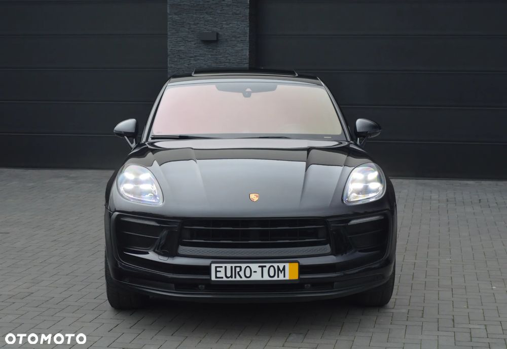 Porsche Macan T - 11