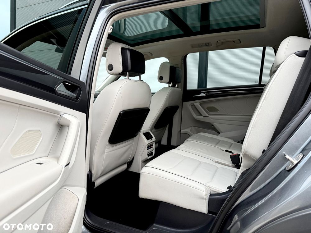 Volkswagen Tiguan Allspace 2.0 TDI SCR 4Motion DSG R-Line - 27