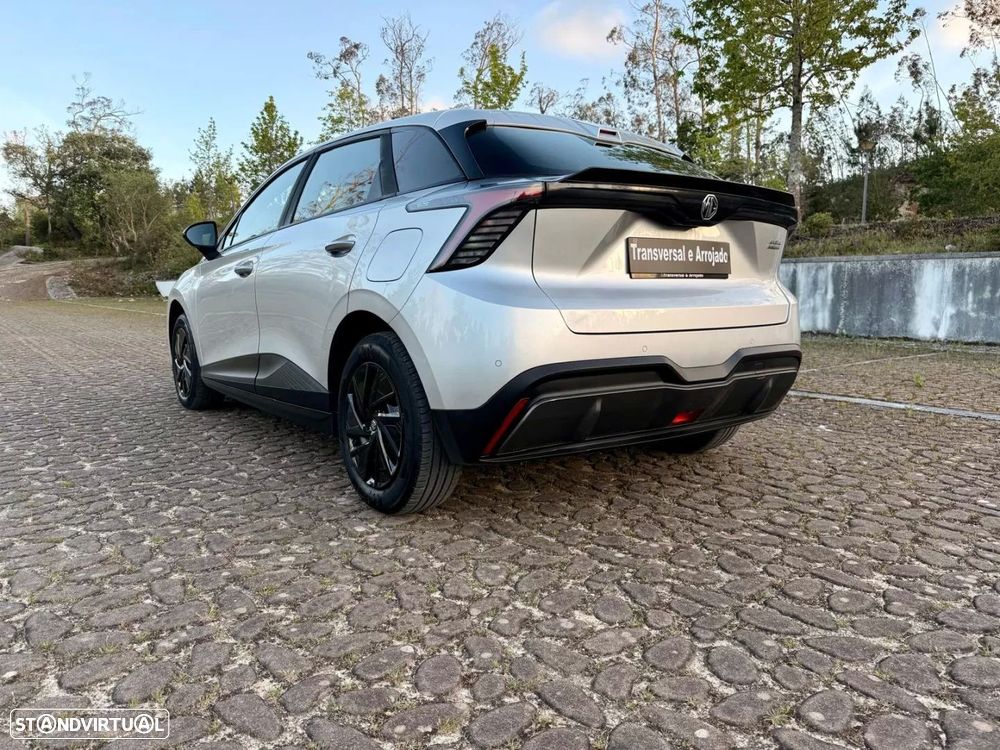 MG MG4 51 kWh Standard - 17