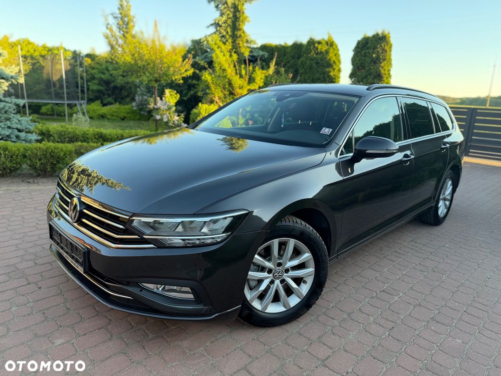 Volkswagen Passat 2.0 TDI SCR DSG Business - 1