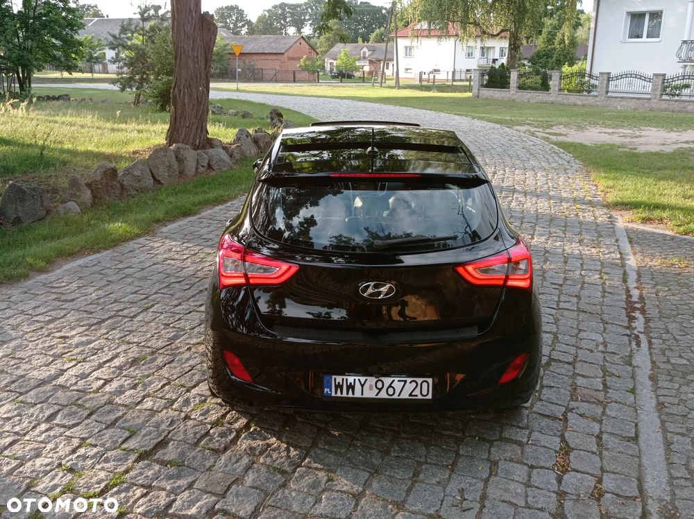 Hyundai i30 1.6 GDI Premium - 6