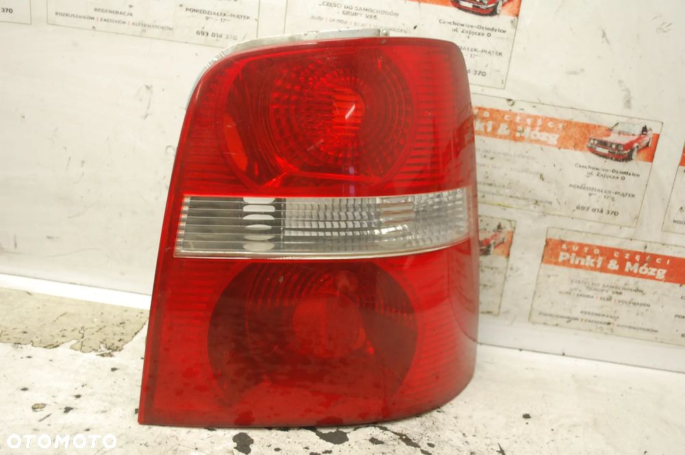 LAMPA PRAWY LEWY TYŁ TYLNA VW TOURAN I 1T0945096C 1T0945095F 1T0945096F 1T0945096 - 3