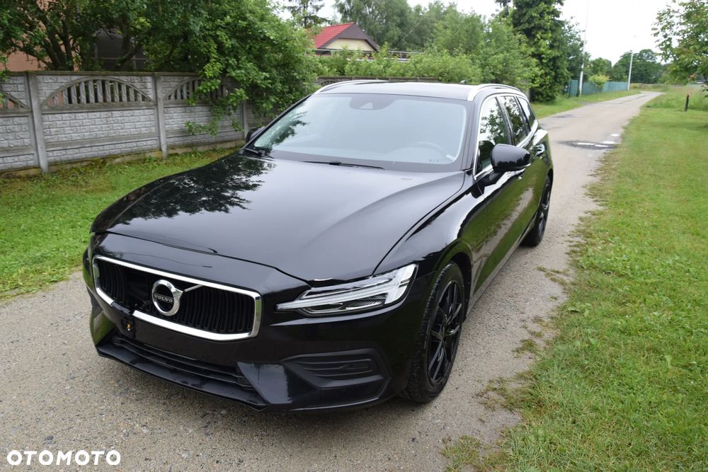 Volvo V60 B4 D Geartronic Momentum Pro - 1