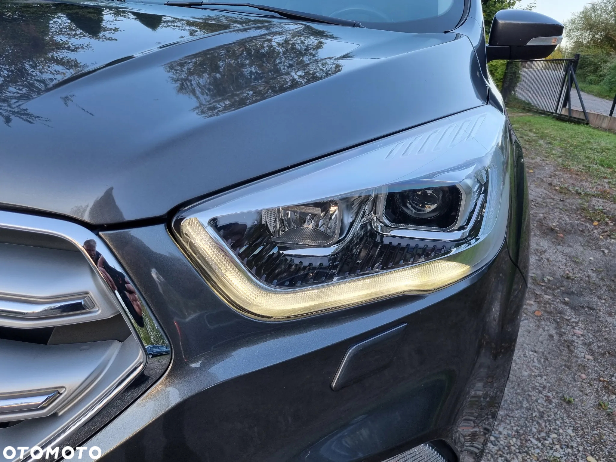 Ford Kuga 1.5 EcoBoost 2x4 Titanium - 23