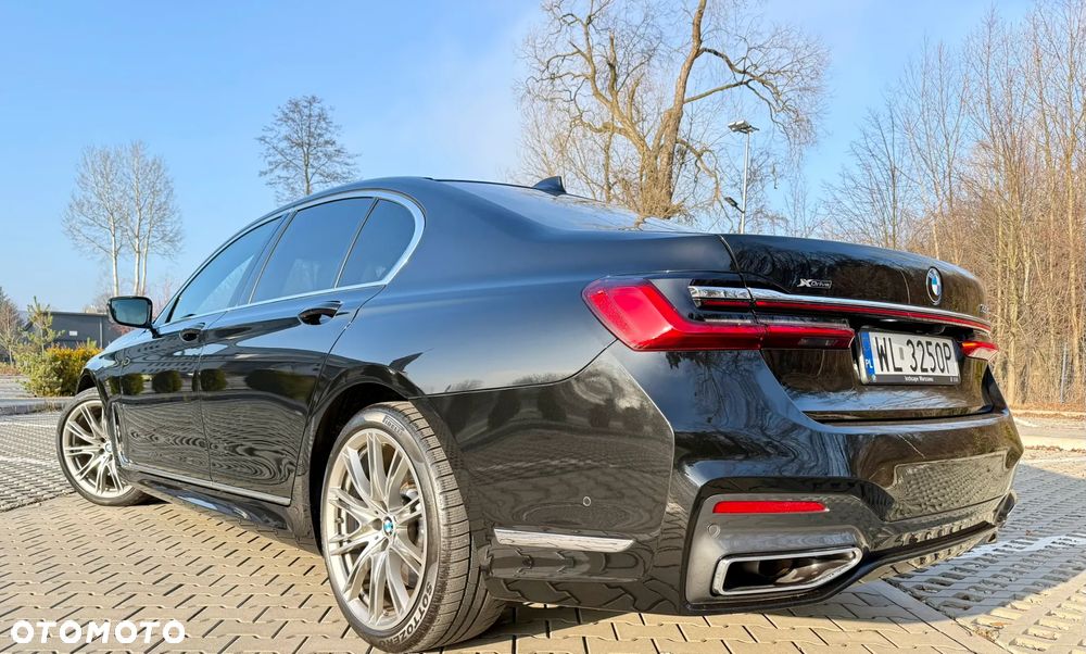BMW Seria 7 750d xDrive - 12