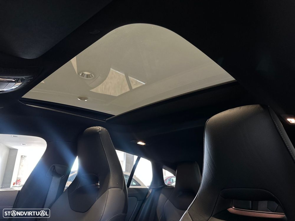 Mercedes-Benz CLA 250 - 14