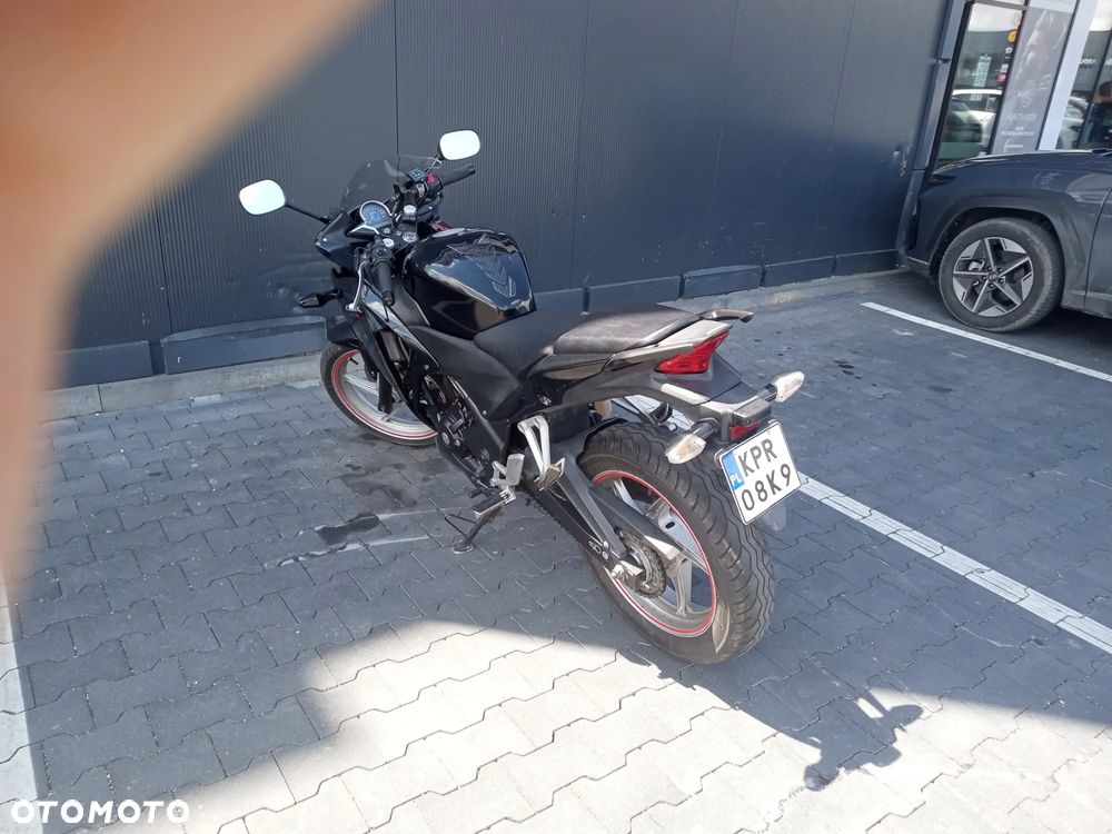 Honda CBR - 4