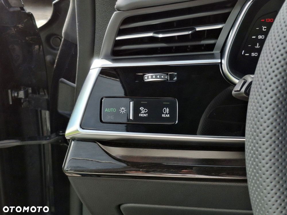 Audi Q8 - 36