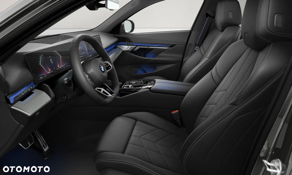BMW Seria 5 520d xDrive mHEV - 11