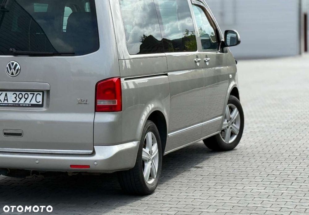 Volkswagen Multivan - 9
