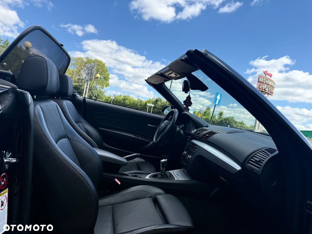 BMW Seria 1 120i Edition Sport - 12