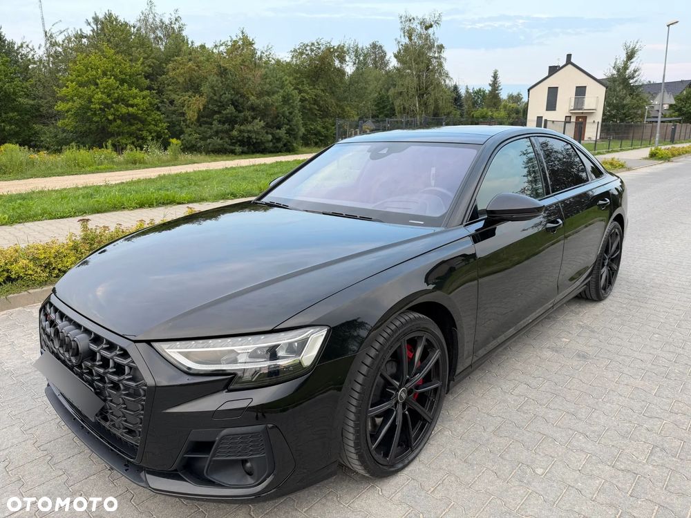 Audi S8 - 4