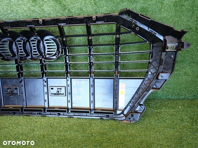 AUDI Q3 83A S-LINE 18- atrapa grill 83A853651E - 13