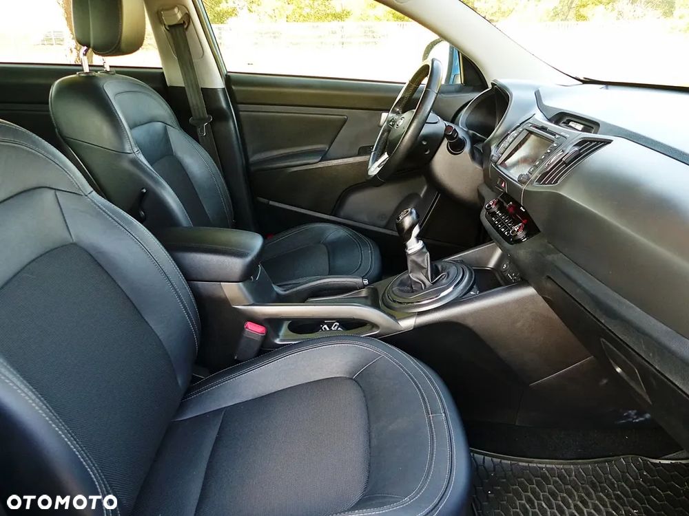 Kia Sportage 2.0 CRDI 4WD Vision - 25