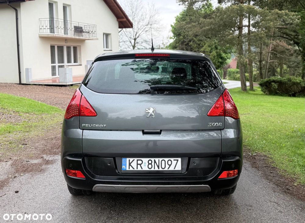Peugeot 3008 1.6 HDi Premium - 9