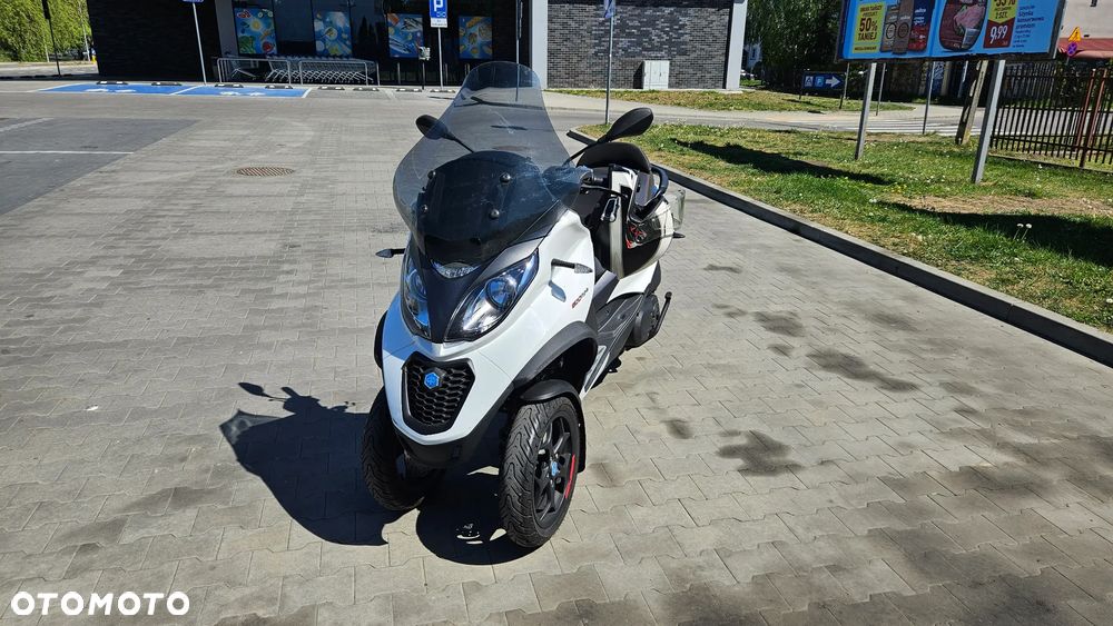 Piaggio MP-3 - 3