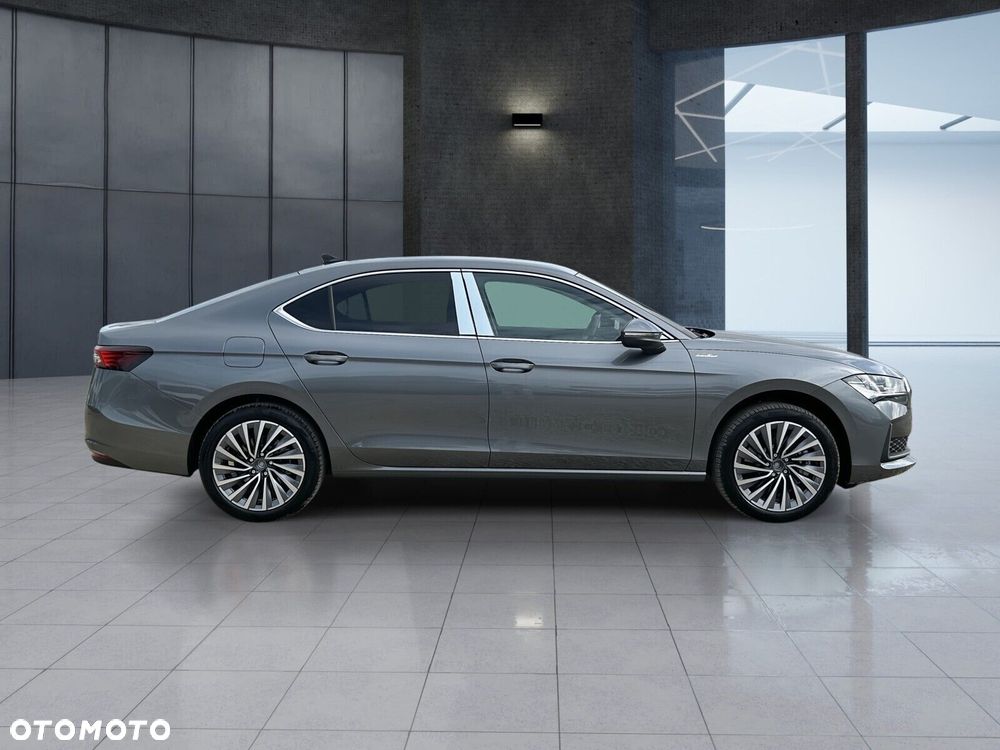 Skoda Superb 2.0 TDI SCR 4x4 L&K DSG - 10
