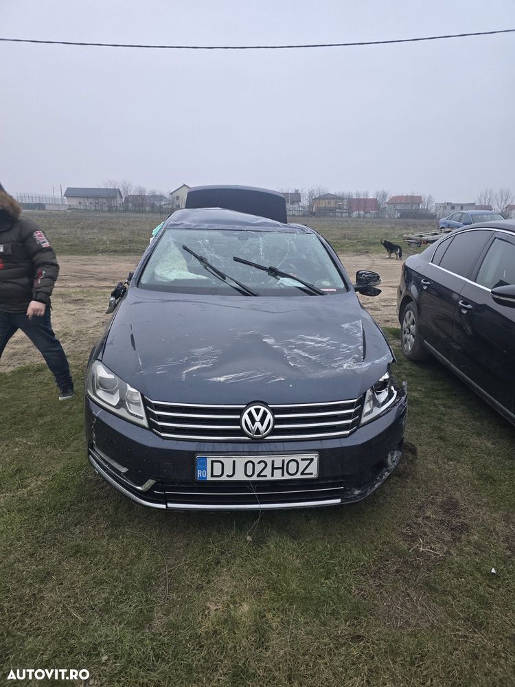 Dezmembrez Volkswagen Passat B7 2012  CFGB 170 CAI  BIXENON led DSG - 1