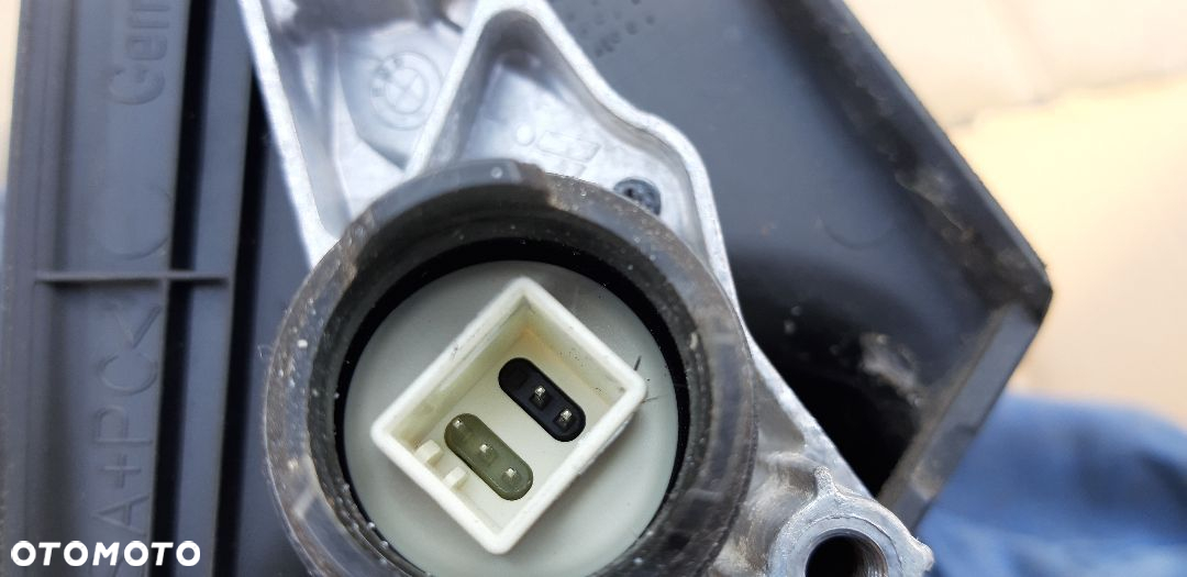 BMW 3 E90 E91 Lusterko Prawe 5PIN - 5